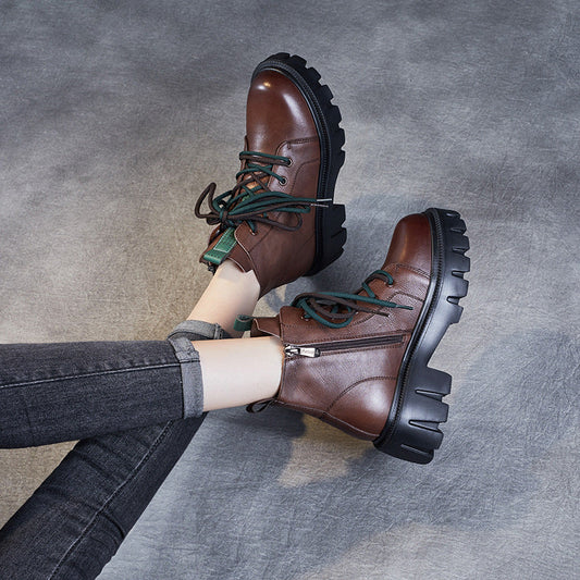 Elegantly Styled Boots for Everyday Wear