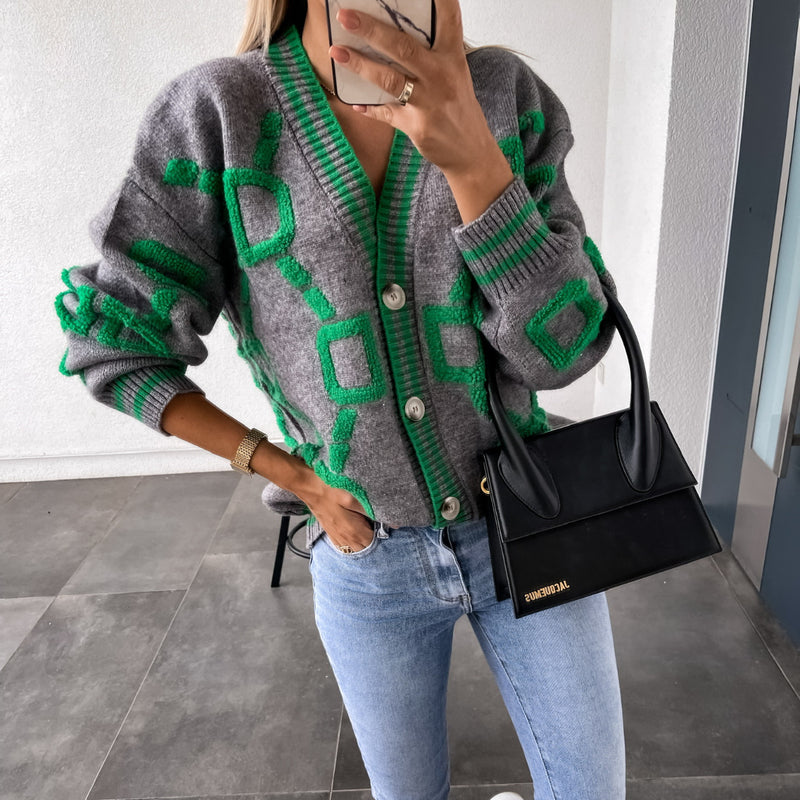 Beautifully Crafted Cardigan in a Classic Style