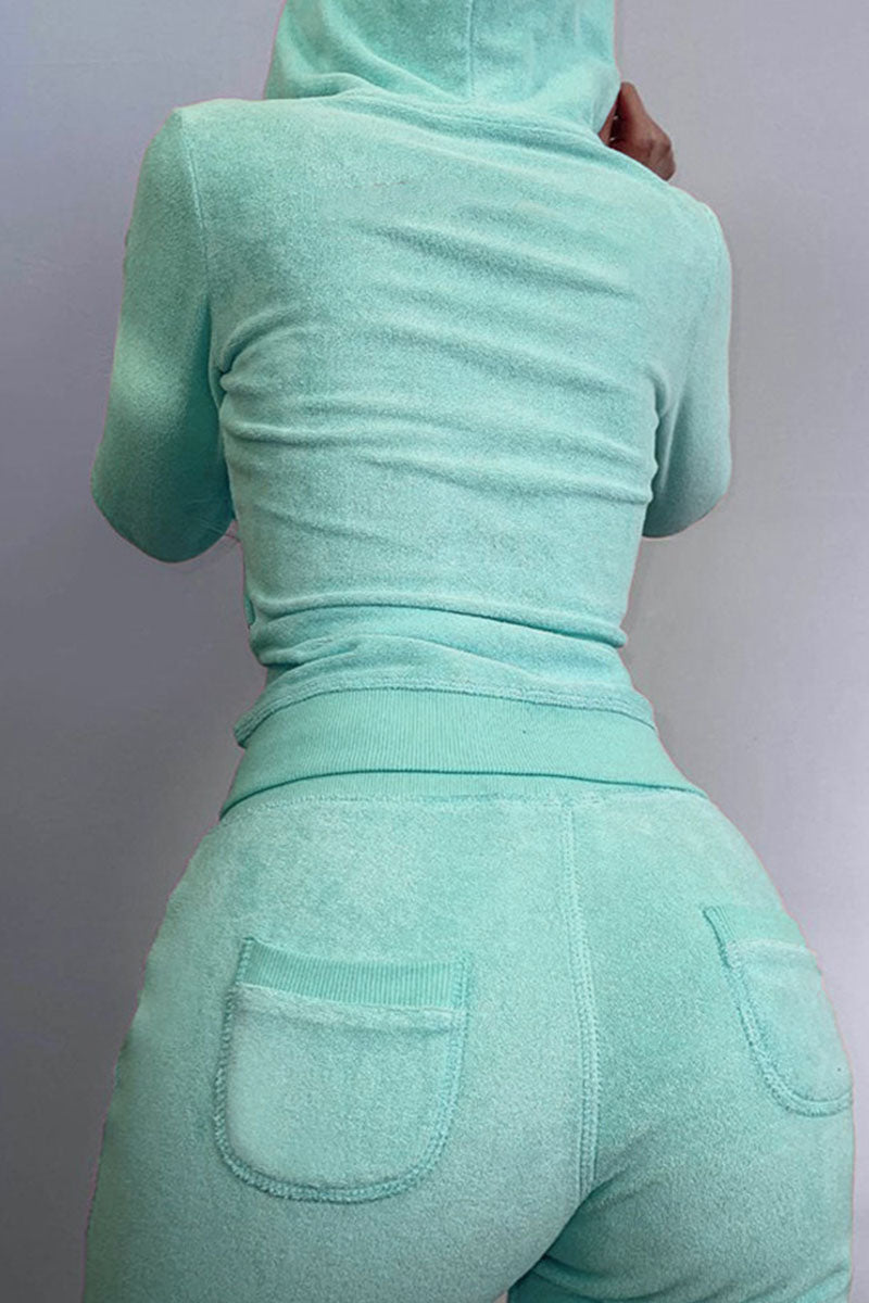 Beautifully Finished Garment in a Timeless Design
