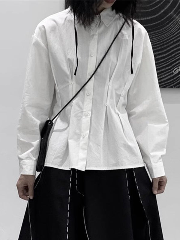Sophisticated Blouse with a Clean Classic Look