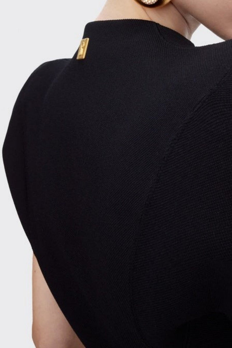 Polished Top with an Effortless Classic Look