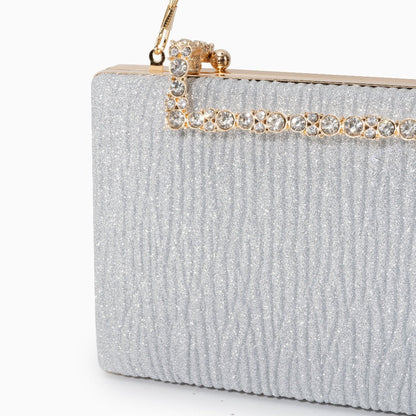 Classic Vintage Bag with a Flattering Fit