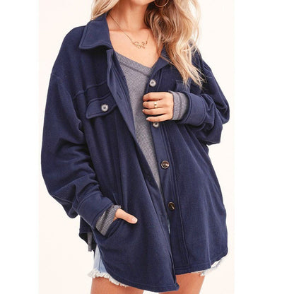 Well Tailored Coat with a Graceful Silhouette