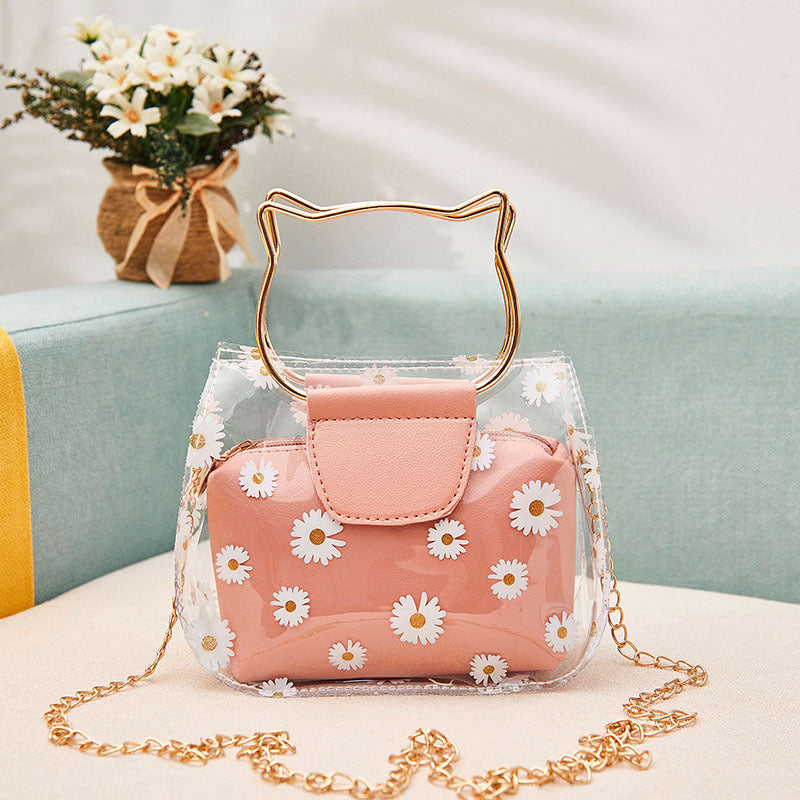 Beautifully Finished Bag in a Timeless Design