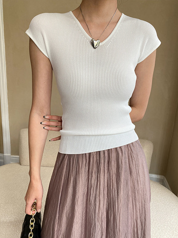 Gracefully Styled T-Shirt for Any Occasion