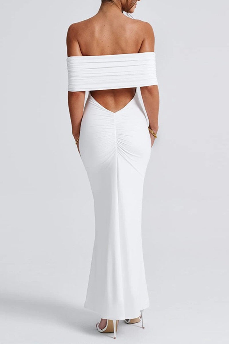 Well Tailored Dress with a Graceful Silhouette