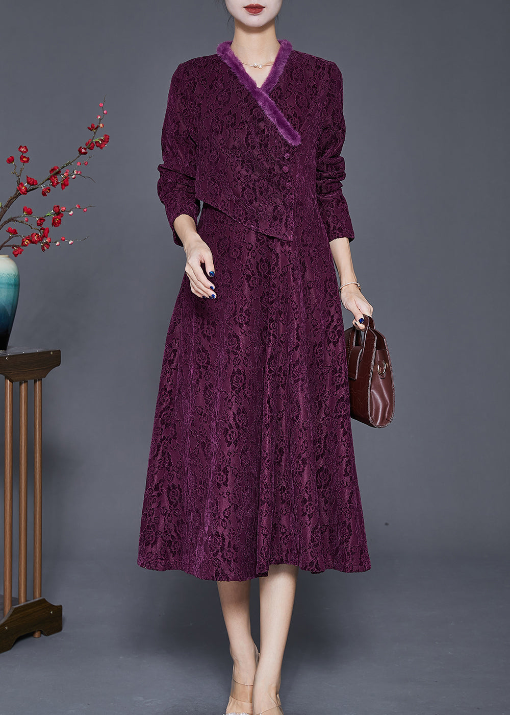 Gracefully Styled Dress for Any Occasion