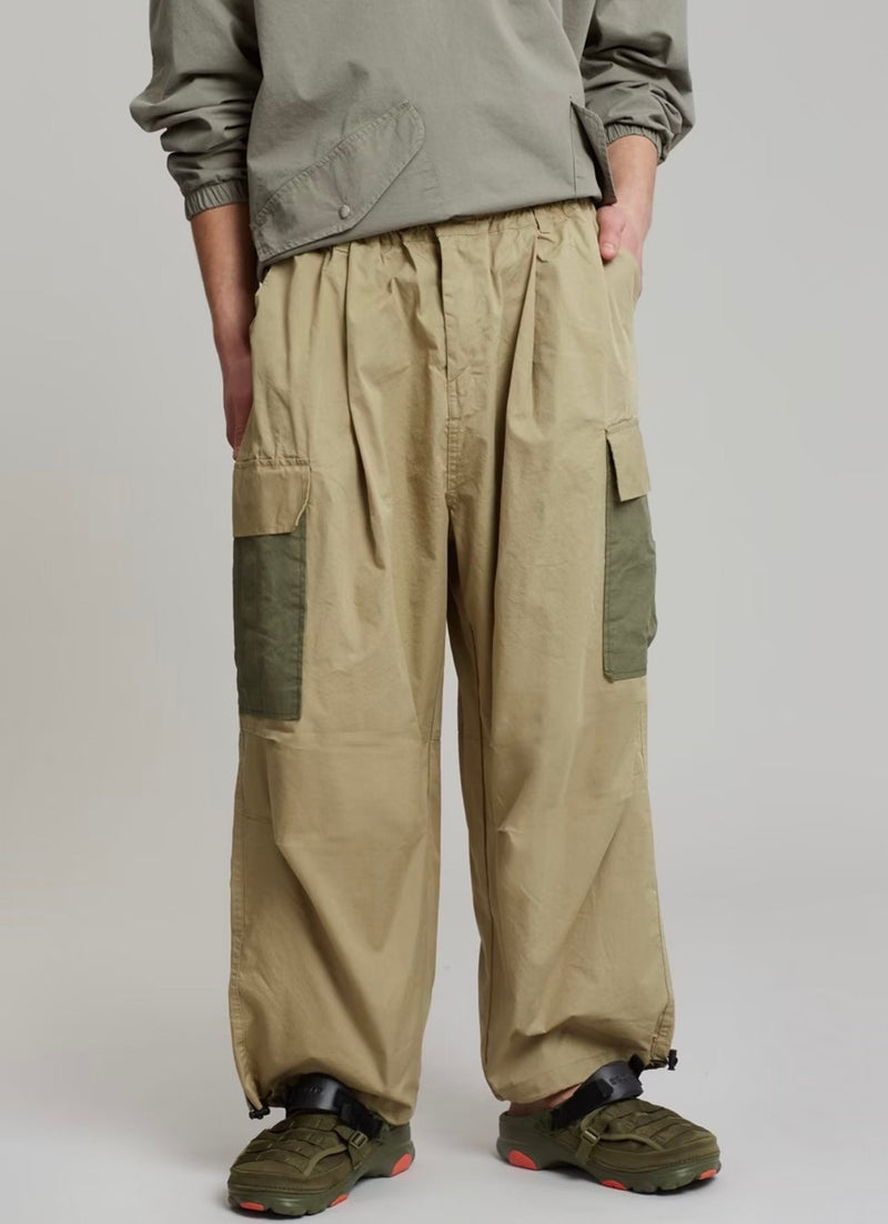 Well Tailored Trousers with a Graceful Silhouette