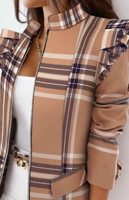 Gracefully Styled Coat for Any Occasion