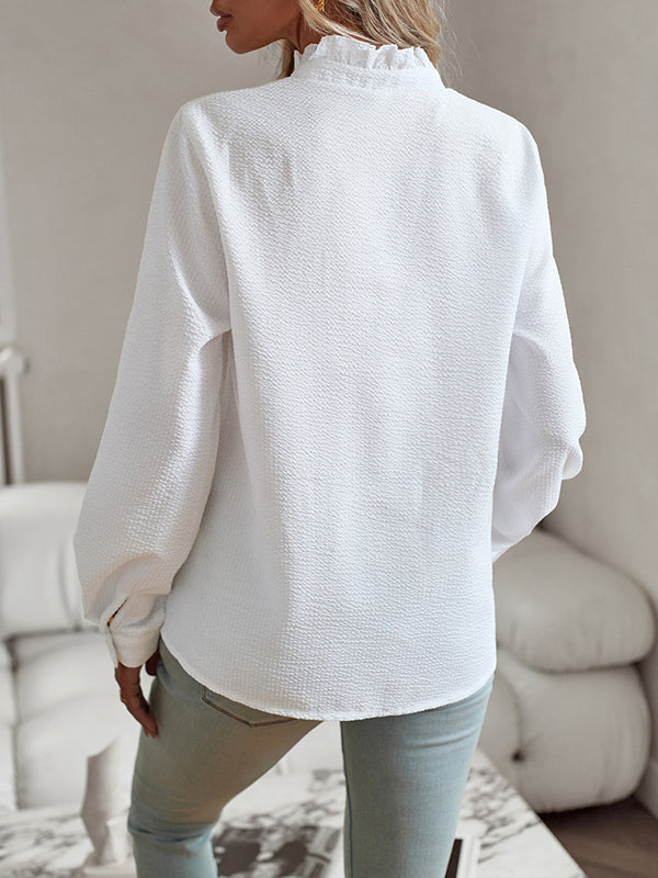 Beautifully Crafted Blouse in a Classic Style