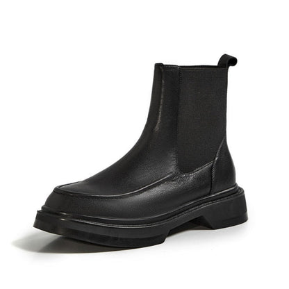 Elegantly Styled Boots for Everyday Wear