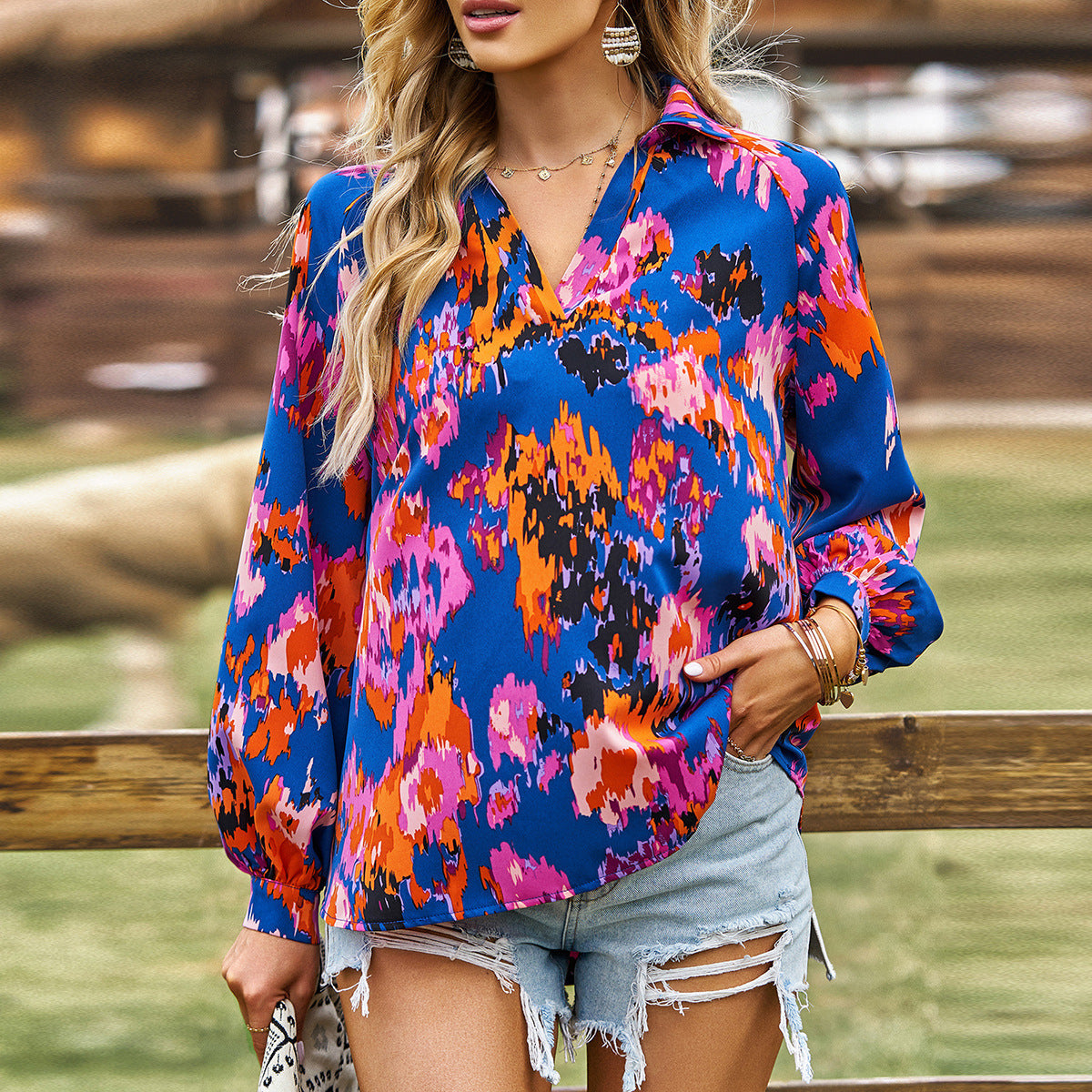 Classic Vintage Shirt with a Flattering Fit