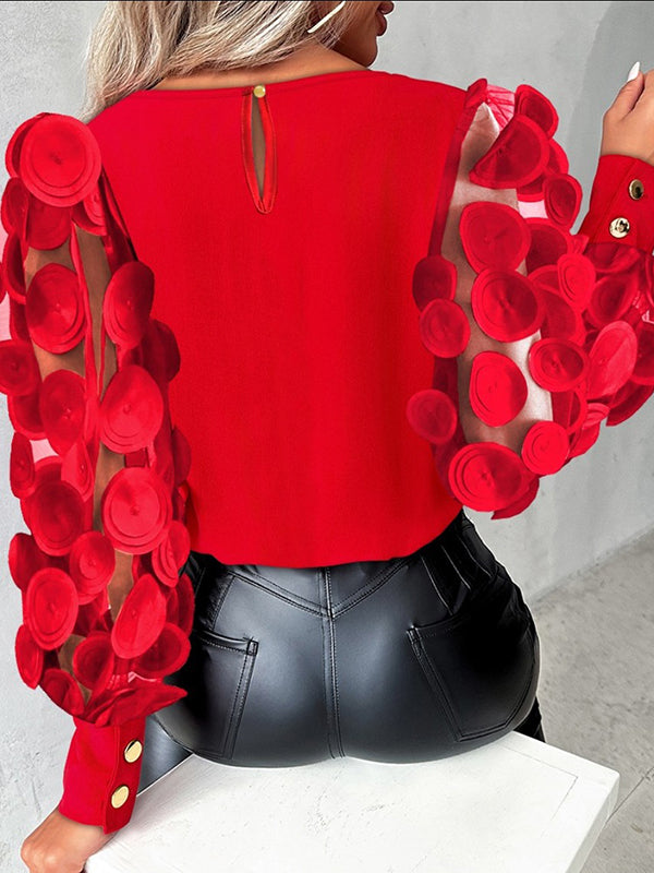 Beautifully Crafted Blouse in a Classic Style