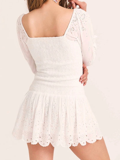 Sophisticated Dress with a Clean Classic Look