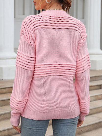 Well Tailored Sweater with a Graceful Silhouette
