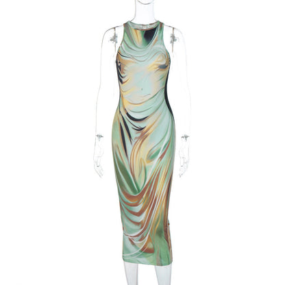 Classic Vintage Dress with a Flattering Fit