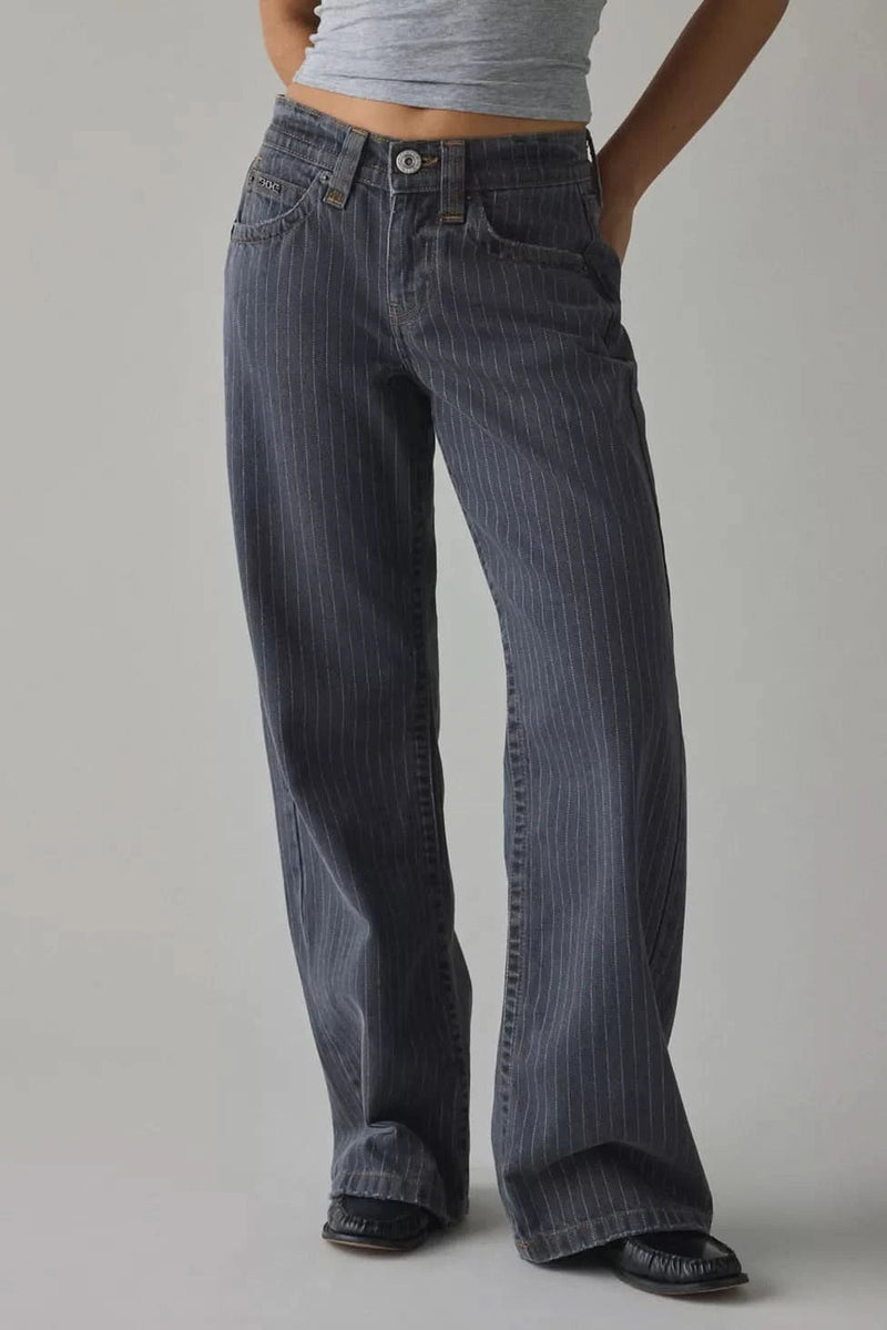 Beautifully Finished Pants in a Timeless Design