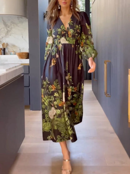 Classic Vintage & Enduringly Stylish Dress