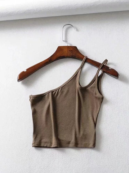 Classic Vintage Top with a Flattering Fit