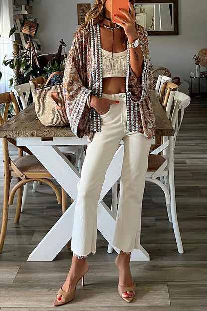 Effortlessly Elegant Cardigan with a Timeless Design