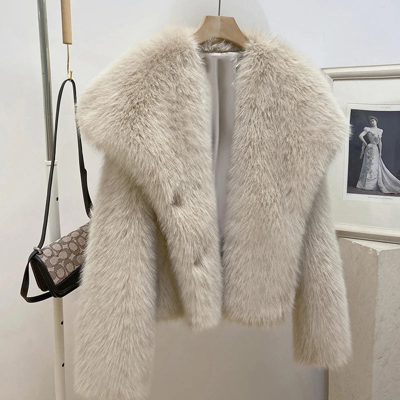 Sophisticated Coat with a Clean Classic Look