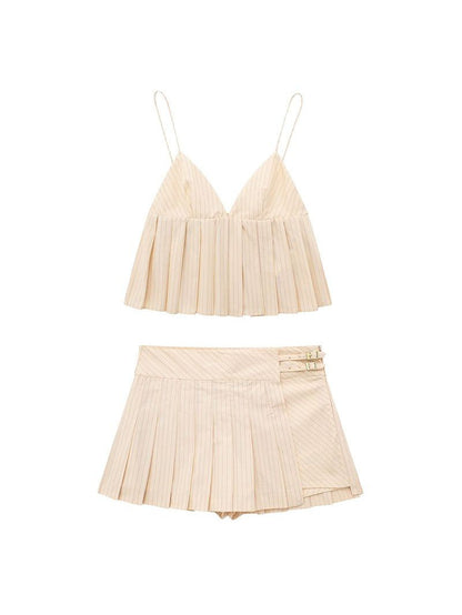 Classic Vintage & Enduringly Stylish Top