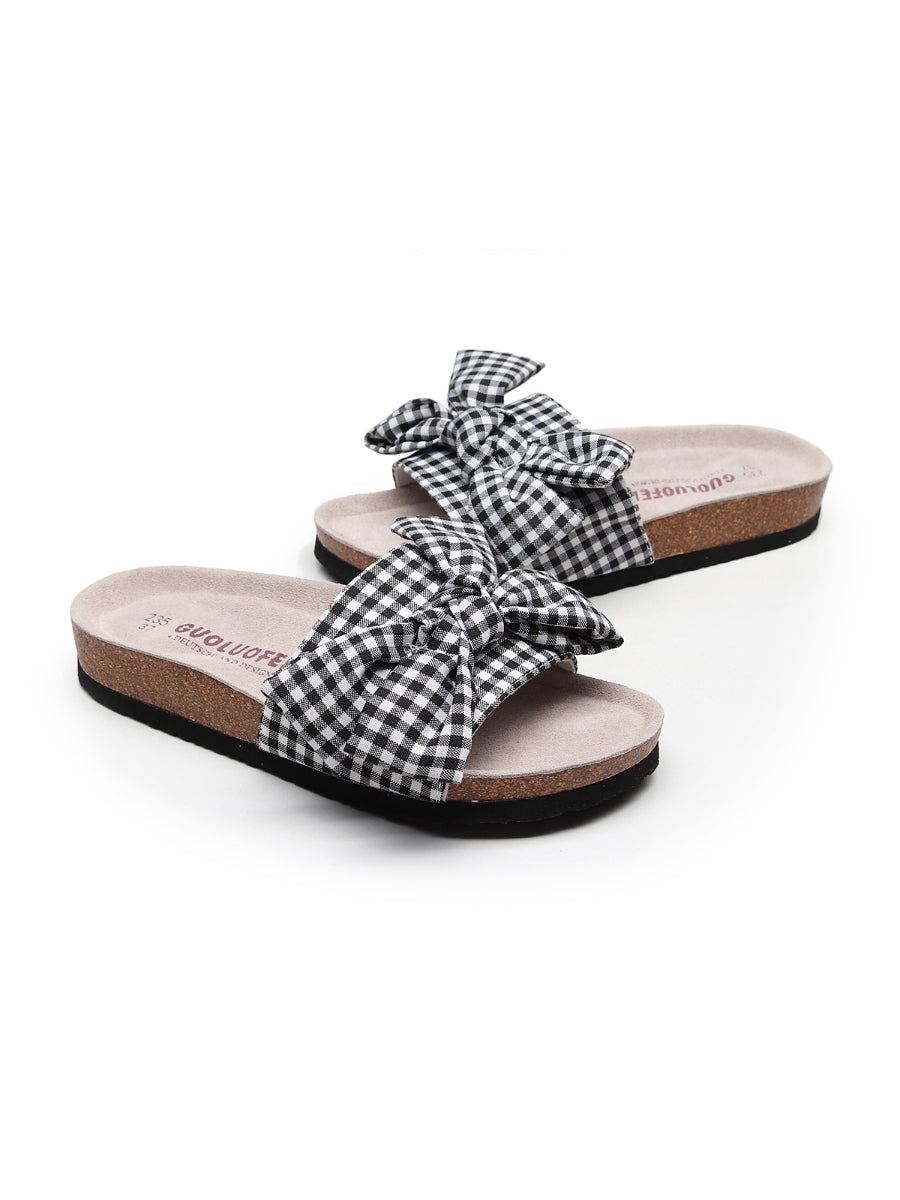 Classic Vintage & Enduringly Stylish Sandals