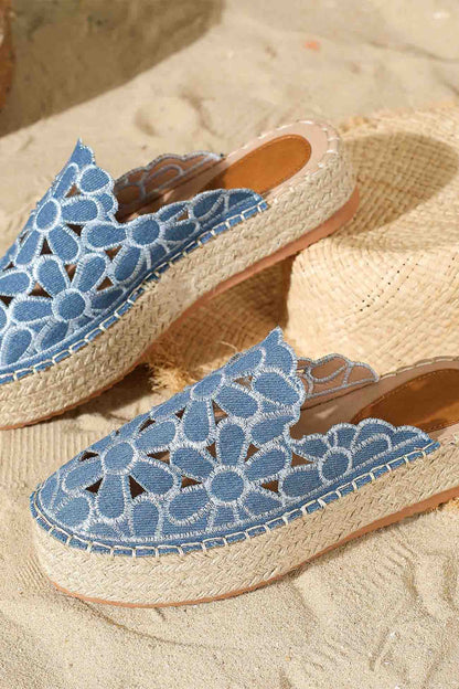Elegantly Styled Sandals for Everyday Wear