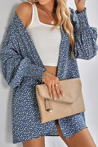 Well Tailored Cardigan with a Graceful Silhouette