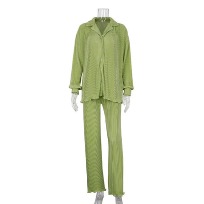 Beautifully Finished Trousers in a Timeless Design