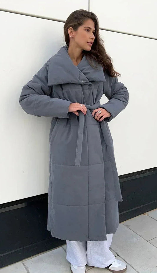 Elegantly Styled Coat for Everyday Wear