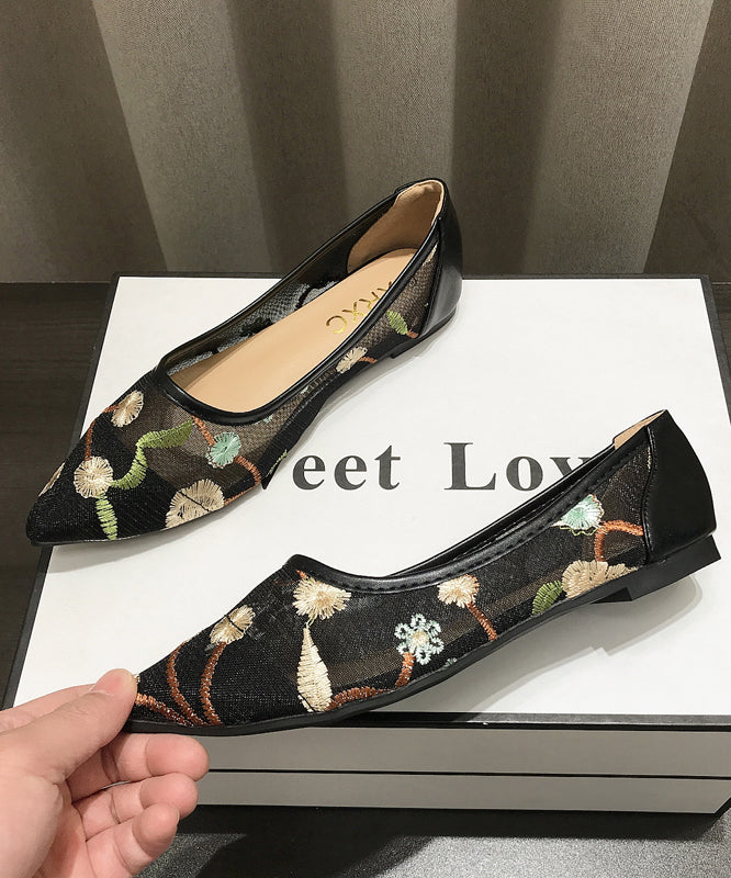 Sophisticated Shoes with a Clean Classic Look