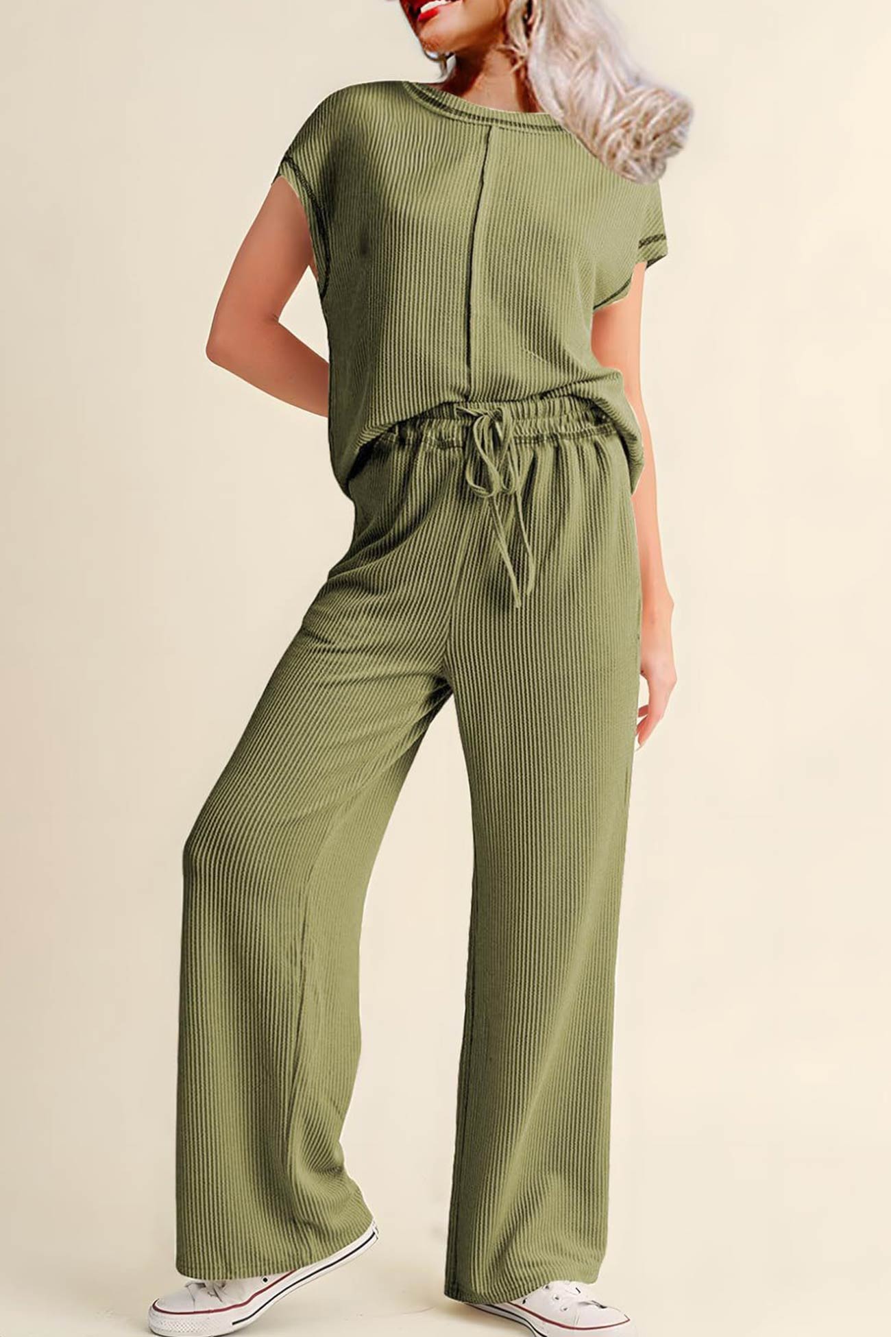 Sophisticated Pants with a Clean Classic Look
