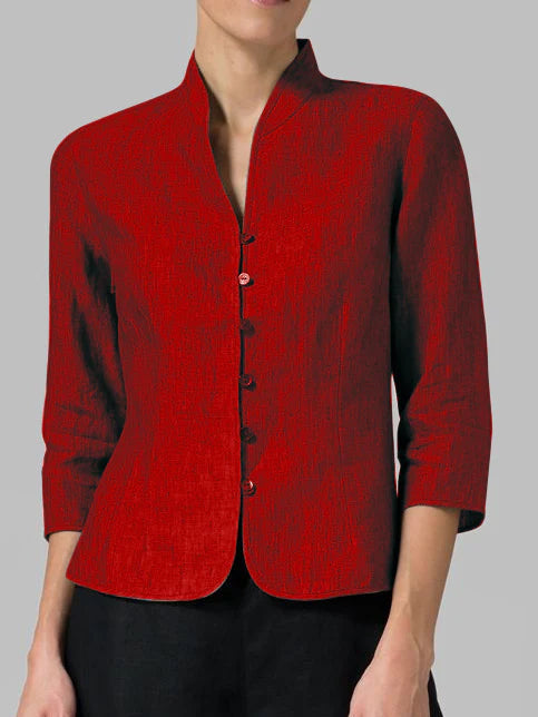 Beautifully Finished Coat in a Timeless Design