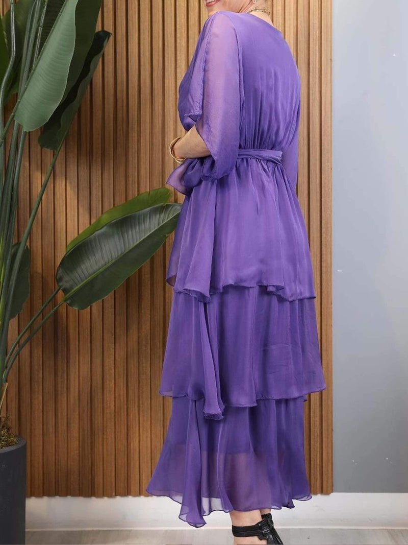 Classic Vintage Dress with a Flattering Fit