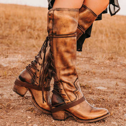 Well Tailored Boots with a Graceful Silhouette