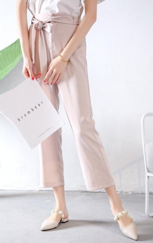 Sophisticated Heels with a Clean Classic Look