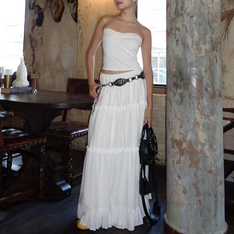 Sophisticated Garment with a Clean Classic Look