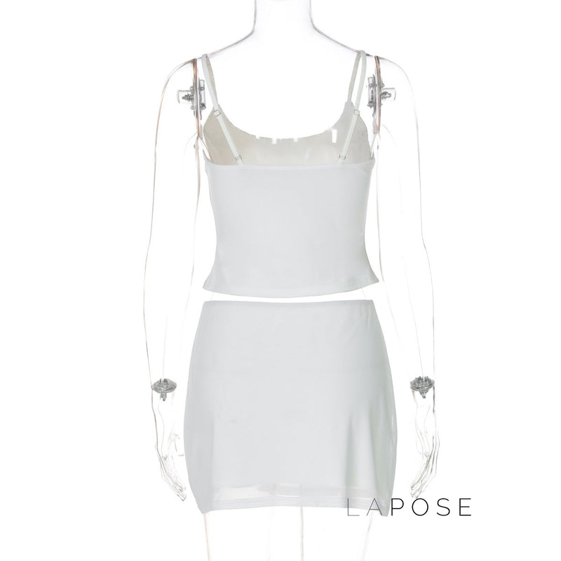 Gracefully Styled Garment for Any Occasion