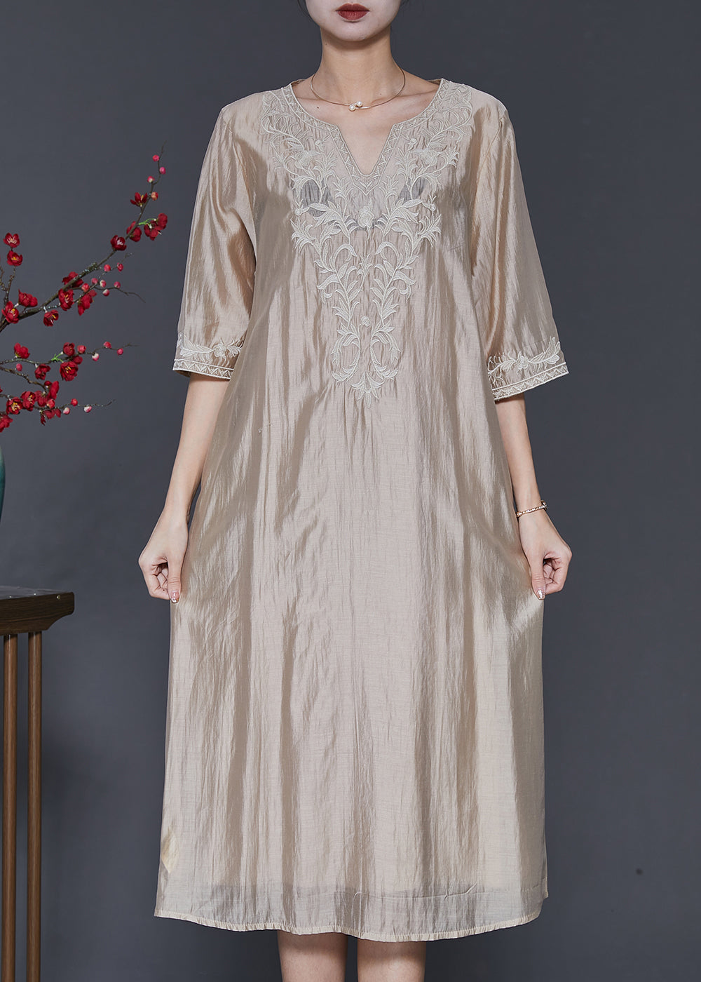 Beautifully Crafted Dress in a Classic Style