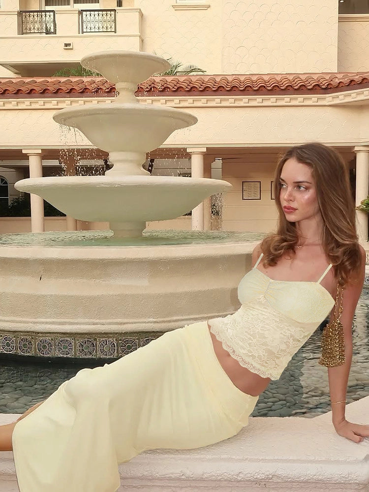 Well Tailored Garment with a Graceful Silhouette