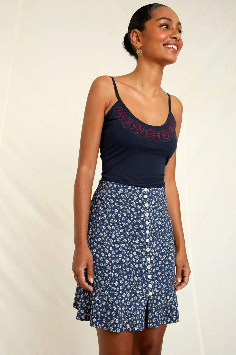 Sophisticated Garment with a Clean Classic Look