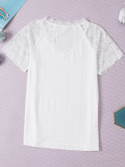 Beautifully Crafted T-Shirt in a Classic Style