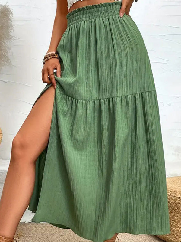 Sophisticated Garment with a Clean Classic Look