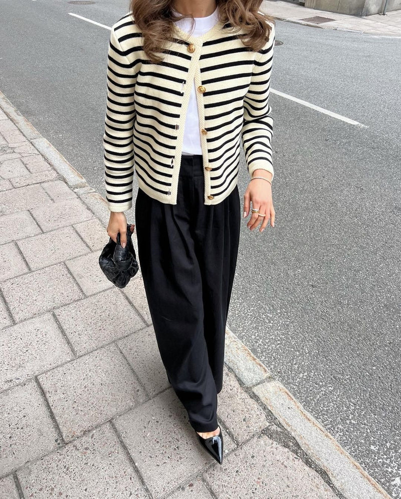 Classic Vintage & Enduringly Stylish Top