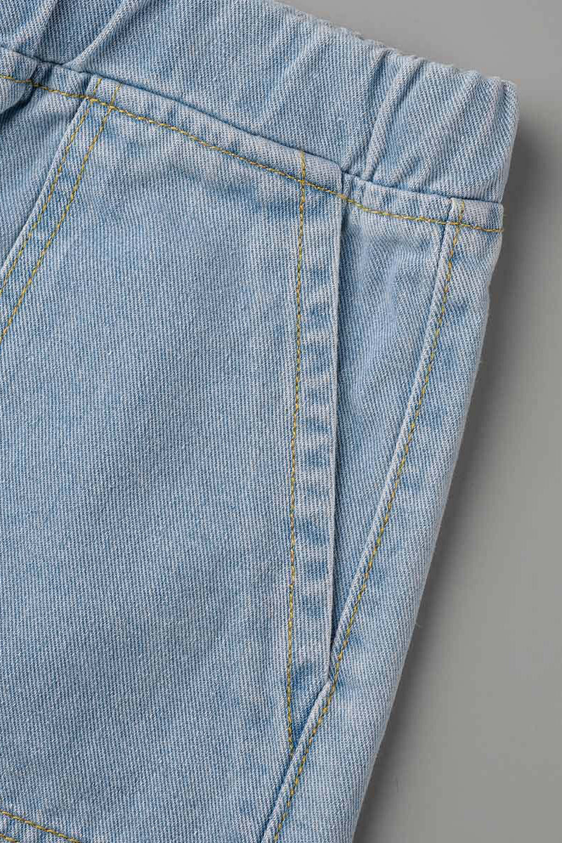 Gracefully Styled Garment for Any Occasion