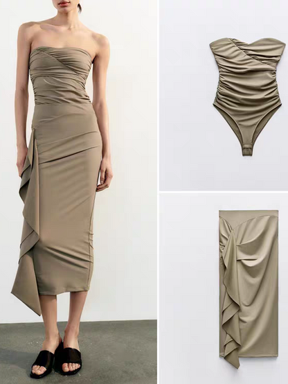 Effortlessly Elegant Top with a Timeless Design