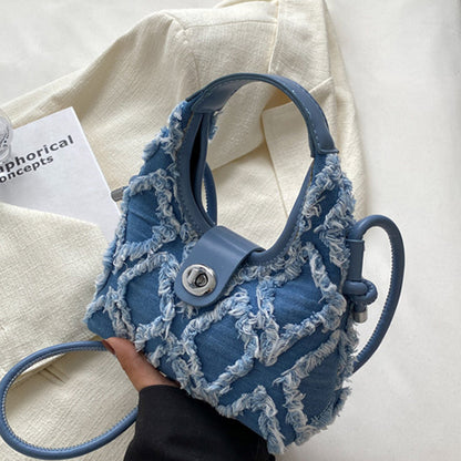Beautifully Finished Bag in a Timeless Design
