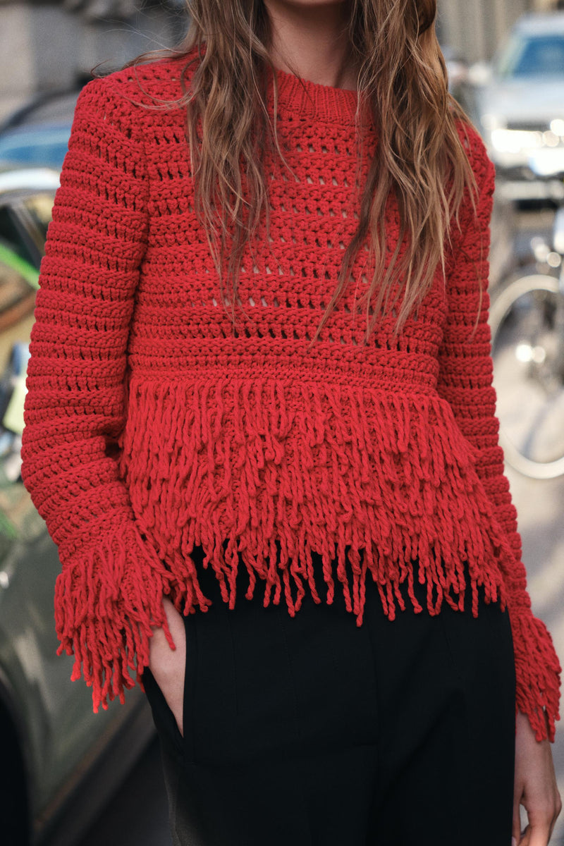 Gracefully Styled Sweater for Any Occasion