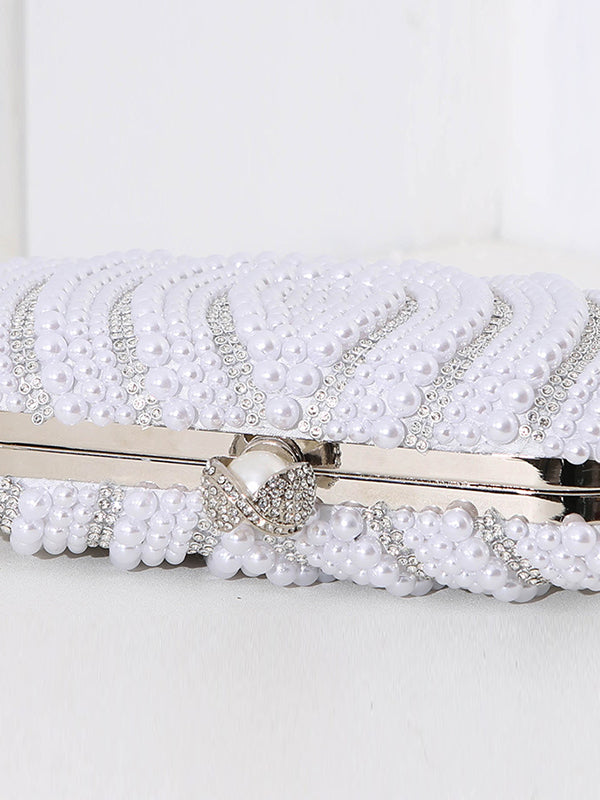 Effortlessly Elegant Bag with a Timeless Design